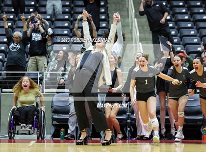 Thumbnail 2 in Randall vs. Salado (UIL 4A Volleyball Semifinal) photogallery.