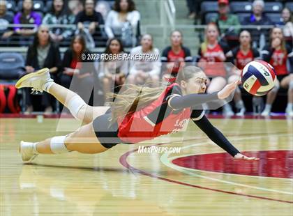 Thumbnail 3 in Randall vs. Salado (UIL 4A Volleyball Semifinal) photogallery.