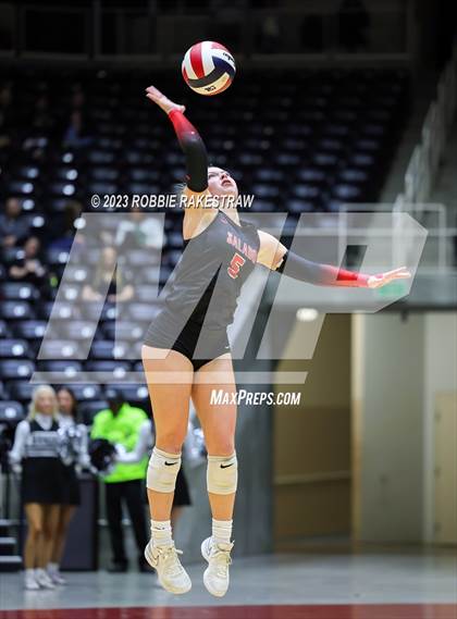 Thumbnail 2 in Randall vs. Salado (UIL 4A Volleyball Semifinal) photogallery.