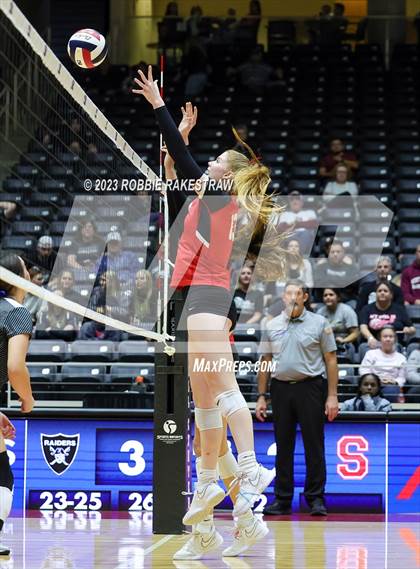 Thumbnail 1 in Randall vs. Salado (UIL 4A Volleyball Semifinal) photogallery.