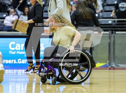 Thumbnail 3 in Randall vs. Salado (UIL 4A Volleyball Semifinal) photogallery.