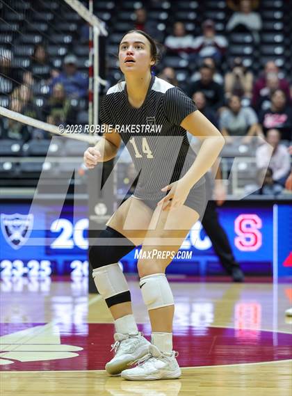 Thumbnail 2 in Randall vs. Salado (UIL 4A Volleyball Semifinal) photogallery.