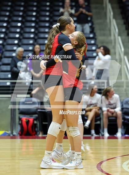 Thumbnail 1 in Randall vs. Salado (UIL 4A Volleyball Semifinal) photogallery.