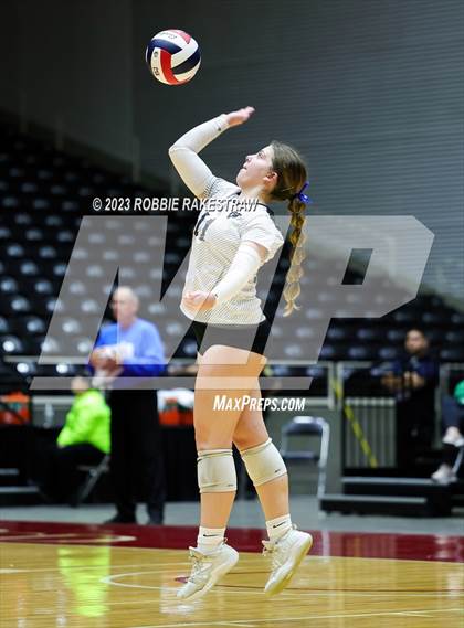 Thumbnail 1 in Randall vs. Salado (UIL 4A Volleyball Semifinal) photogallery.
