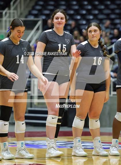 Thumbnail 3 in Randall vs. Salado (UIL 4A Volleyball Semifinal) photogallery.