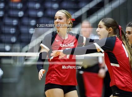 Thumbnail 2 in Randall vs. Salado (UIL 4A Volleyball Semifinal) photogallery.