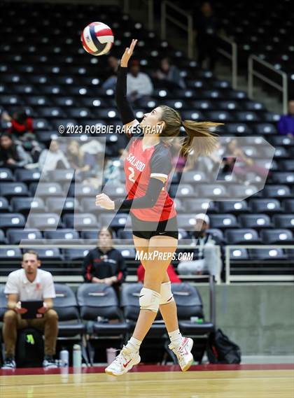 Thumbnail 3 in Randall vs. Salado (UIL 4A Volleyball Semifinal) photogallery.