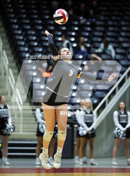 Thumbnail 3 in Randall vs. Salado (UIL 4A Volleyball Semifinal) photogallery.