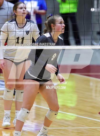 Thumbnail 3 in Randall vs. Salado (UIL 4A Volleyball Semifinal) photogallery.