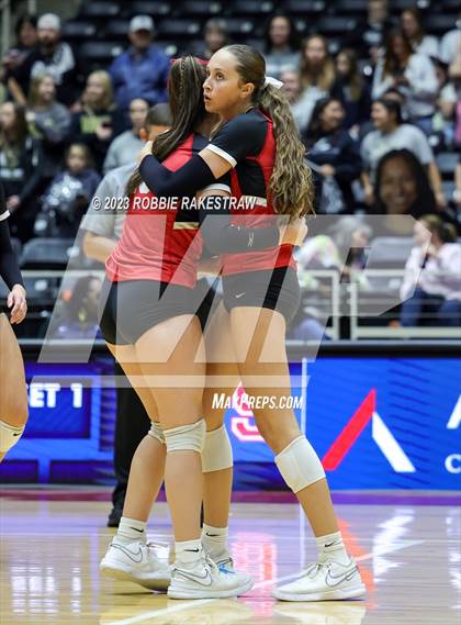 Thumbnail 2 in Randall vs. Salado (UIL 4A Volleyball Semifinal) photogallery.