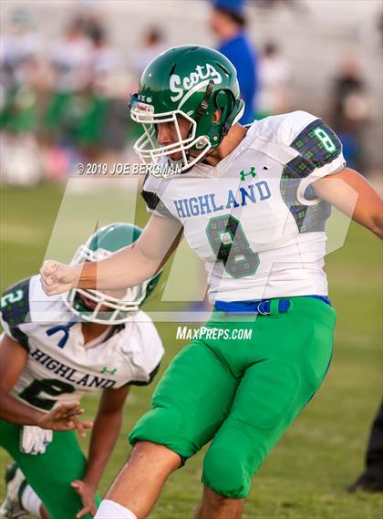 Thumbnail 3 in Highland @ Shafter photogallery.