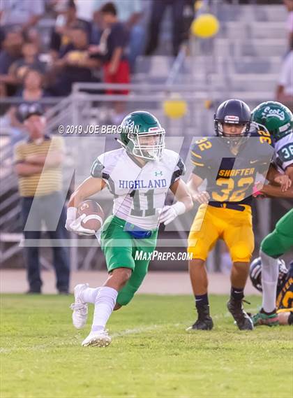 Thumbnail 2 in Highland @ Shafter photogallery.