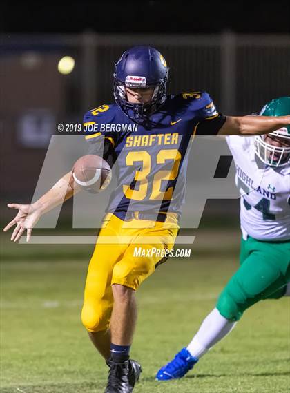 Thumbnail 2 in Highland @ Shafter photogallery.