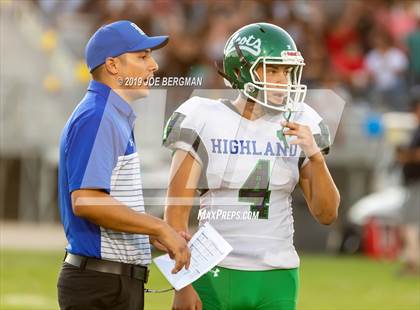Thumbnail 1 in Highland @ Shafter photogallery.