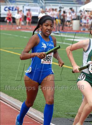 Thumbnail 2 in NYSPHSAA Championships (Girls Day 1) photogallery.