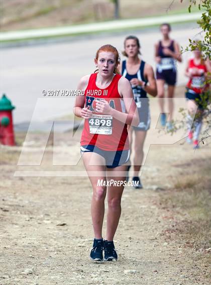 Thumbnail 1 in TCAF State Cross Country Championships photogallery.