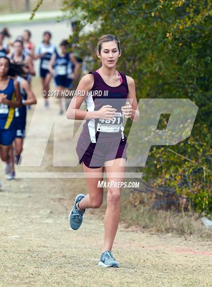 Thumbnail 1 in TCAF State Cross Country Championships photogallery.