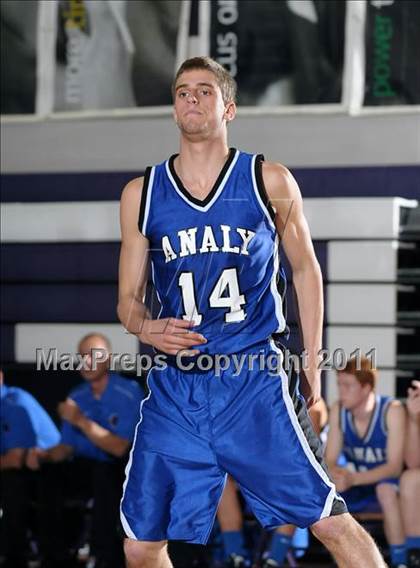 Thumbnail 1 in Analy vs. Foothill (St. Hope Elite Classic) photogallery.
