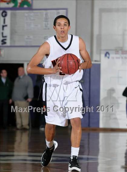 Thumbnail 2 in Analy vs. Foothill (St. Hope Elite Classic) photogallery.