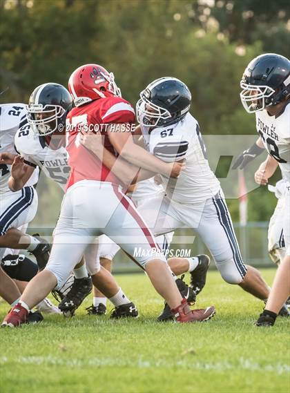 Thumbnail 1 in Laingsburg vs. Fowler photogallery.