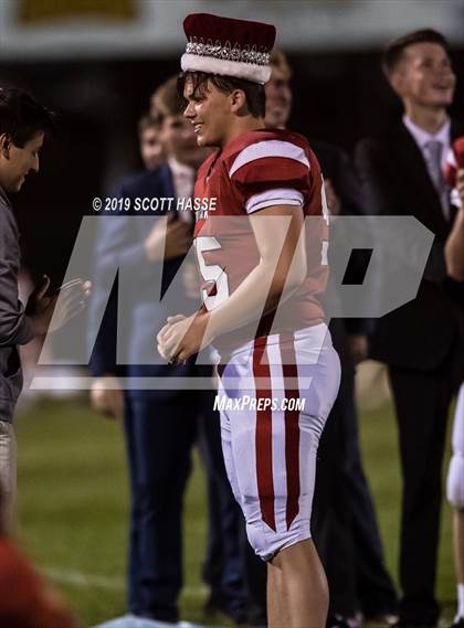Thumbnail 3 in Laingsburg vs. Fowler photogallery.