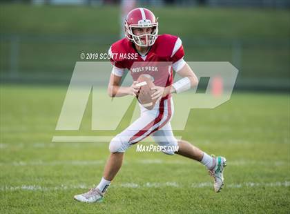 Thumbnail 3 in Laingsburg vs. Fowler photogallery.