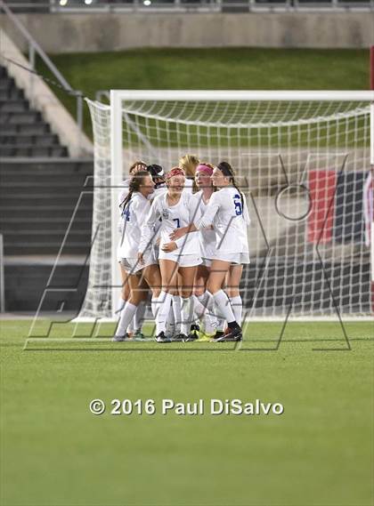 Thumbnail 2 in Mountain Vista vs. Grandview (CHSAA 5A Final) photogallery.
