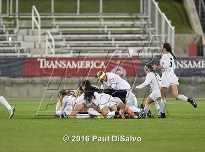 Thumbnail 2 in Mountain Vista vs. Grandview (CHSAA 5A Final) photogallery.