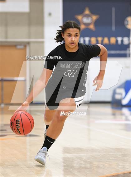 Thumbnail 2 in Box Elder vs. Highland (UHSAA 5A First Round) photogallery.