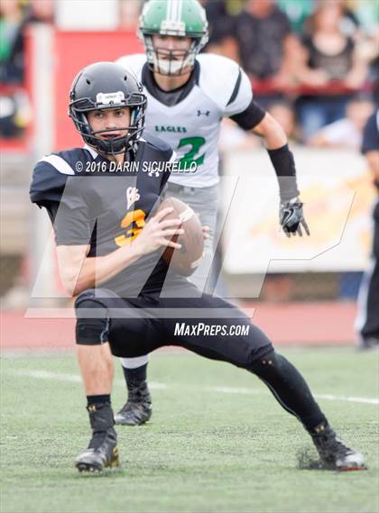 Thumbnail 1 in Thatcher vs. Round Valley (AIA Division 2A Final)  photogallery.