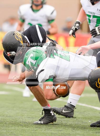 Thumbnail 3 in Thatcher vs. Round Valley (AIA Division 2A Final)  photogallery.