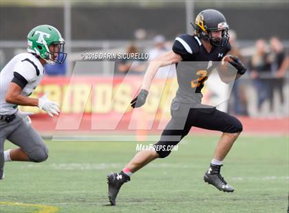 Thumbnail 2 in Thatcher vs. Round Valley (AIA Division 2A Final)  photogallery.