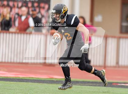 Thumbnail 2 in Thatcher vs. Round Valley (AIA Division 2A Final)  photogallery.