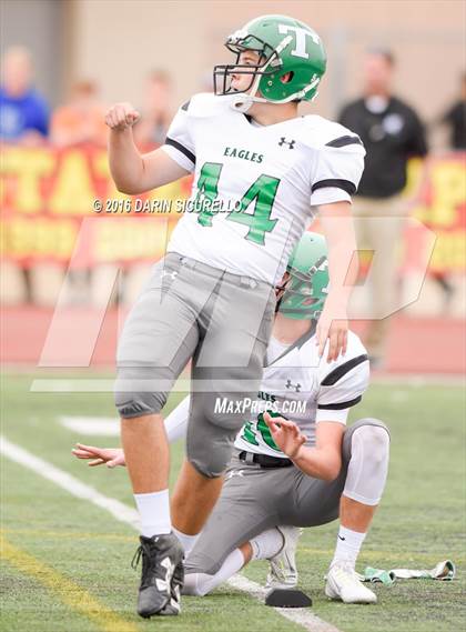 Thumbnail 2 in Thatcher vs. Round Valley (AIA Division 2A Final)  photogallery.