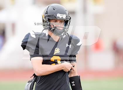 Thumbnail 1 in Thatcher vs. Round Valley (AIA Division 2A Final)  photogallery.