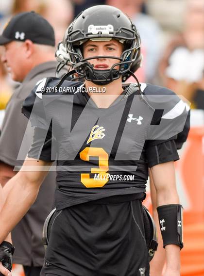 Thumbnail 3 in Thatcher vs. Round Valley (AIA Division 2A Final)  photogallery.