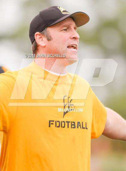 Thumbnail 2 in Thatcher vs. Round Valley (AIA Division 2A Final)  photogallery.