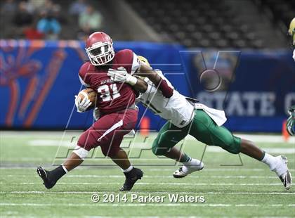 Thumbnail 2 in Destrehan vs. Acadiana (LHSAA Class 5A Final) photogallery.