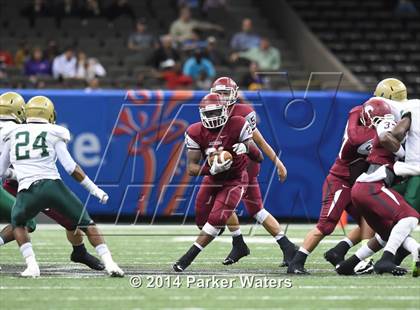 Thumbnail 1 in Destrehan vs. Acadiana (LHSAA Class 5A Final) photogallery.