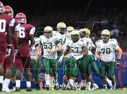Thumbnail 3 in Destrehan vs. Acadiana (LHSAA Class 5A Final) photogallery.