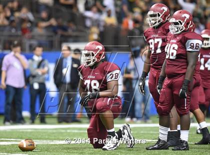 Thumbnail 1 in Destrehan vs. Acadiana (LHSAA Class 5A Final) photogallery.