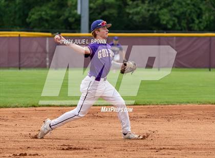 Thumbnail 1 in Guerin Catholic vs. Hamilton Heights (IHSAA 3A Sectional 27 first round) photogallery.