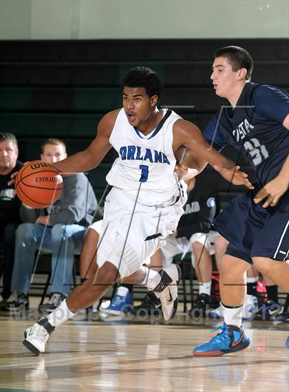 Thumbnail 1 in Vista del Lago vs. Orland (Ram Jam Winter Classic) photogallery.
