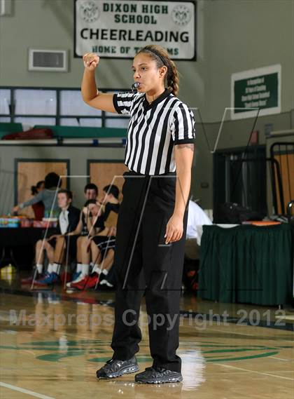 Thumbnail 3 in Vista del Lago vs. Orland (Ram Jam Winter Classic) photogallery.