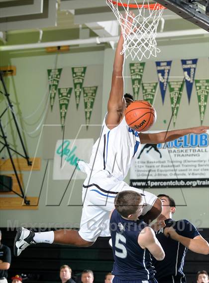 Thumbnail 2 in Vista del Lago vs. Orland (Ram Jam Winter Classic) photogallery.