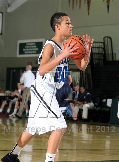 Thumbnail 2 in Vista del Lago vs. Orland (Ram Jam Winter Classic) photogallery.