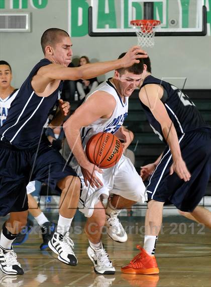 Thumbnail 2 in Vista del Lago vs. Orland (Ram Jam Winter Classic) photogallery.
