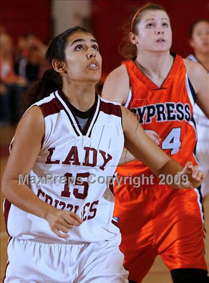 Thumbnail 2 in Calvary Chapel vs. Cypress (Savanna Lady Rebels Classic) photogallery.