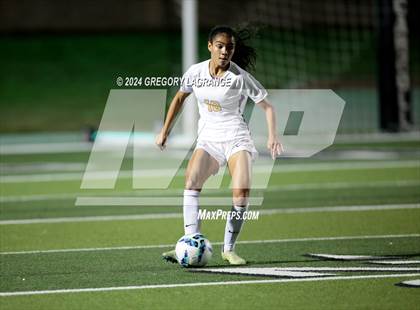 Thumbnail 1 in Montverde Academy vs Marcus photogallery.