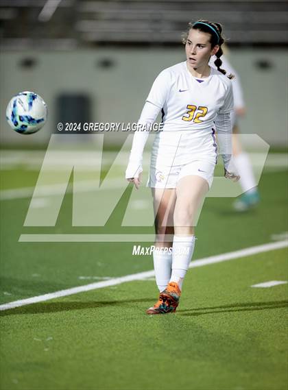 Thumbnail 1 in Montverde Academy vs Marcus photogallery.